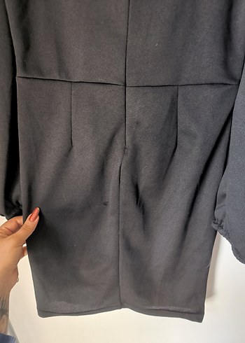 balon Kollu Siyah Midi V-Yaka Elbise - Görsel 7