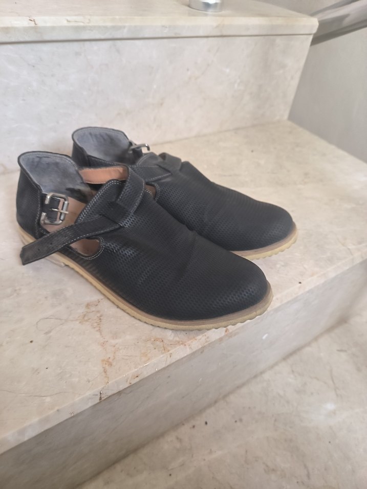 Siyah Tokalı  babet ayakkabı - Görsel 4