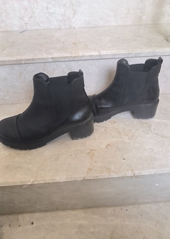 Siyah Gotik Kadın Botları, Tokalı, Kalın Topuklu - Görsel 5