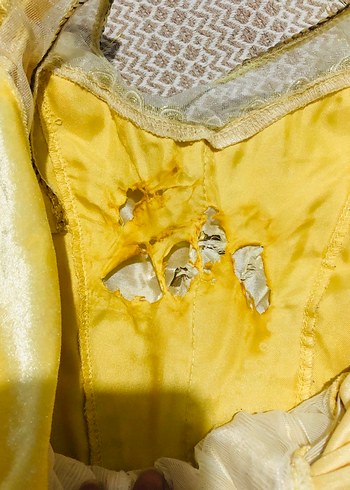 Sarı Nakışlı Drapeli Çocuk Abiye Elbise - Görsel 6