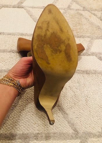 Guess Deri Kadın Klasik Topuklu Ayakkabı - Görsel 3