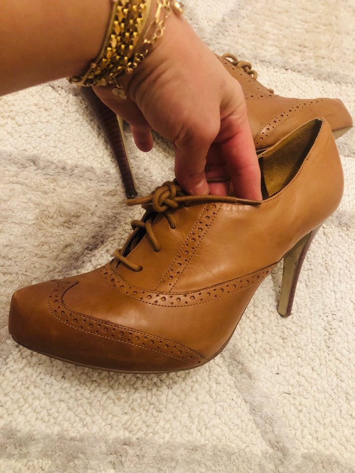 Guess Deri Kadın Klasik Topuklu Ayakkabı - Görsel 2