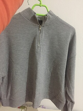 Gri sweatshirt