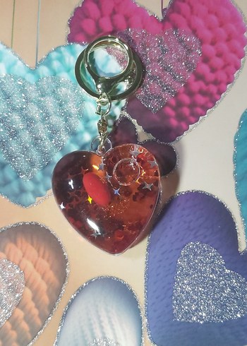 Accessorize Parlak Sulu Kırmızı Kalp Anahtarlık