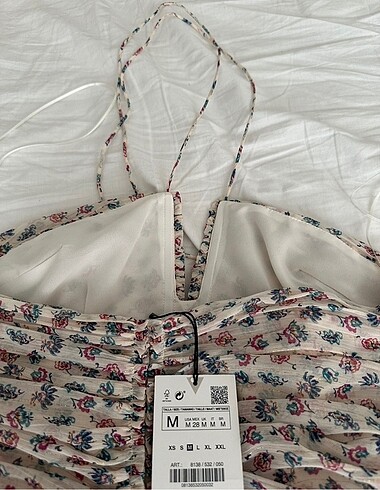 m Beden Zara elbise