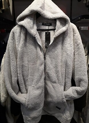 PELUŞ CEKET