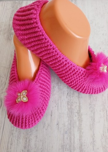 Nakışlı Pembe Örgü Babet