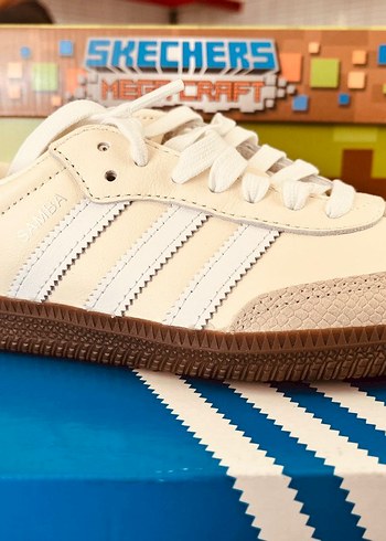 ORJİNAL FİYATI 5600 ORJİNALDİR Beyaz Kadın Spor adidas samba