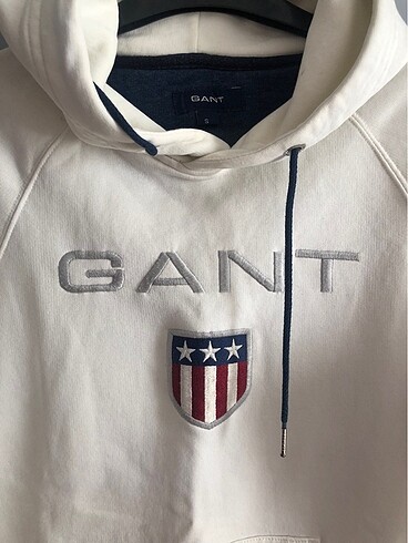 s Beden Gant sweatshirt