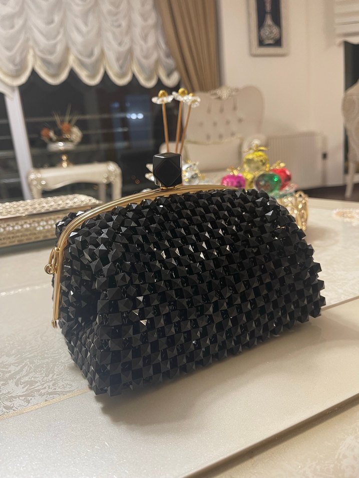 Siyah Boncuklu Zincir Detaylı Kadın Çanta - Görsel 3