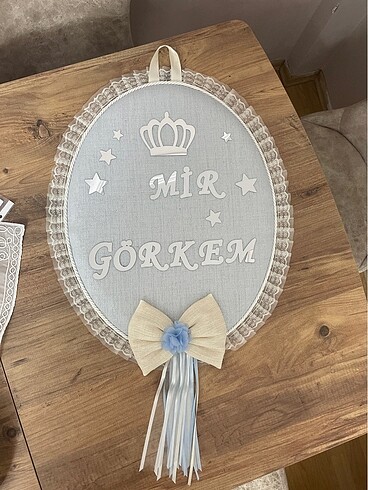 Bebek kapı süsü