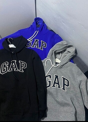 GAP SWEATSHİRT SIYAH VE MAVI