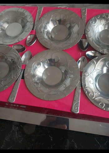 gümüş renkli tepsi 6 çay kaşığı 6 bardak altı - Görsel 3