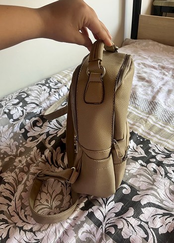 Bej Deri Fermuarlı Kadın Sırt Çantası - Görsel 3
