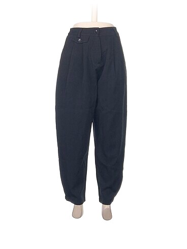Quzu Kumaş Pantolon %70 İndirimli.