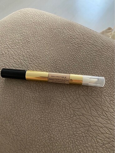 Maxfactor all day concealer