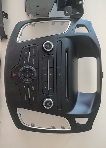 Siyah Araç Müzik Sistemi Kontrol Ünitesi - Görsel 4