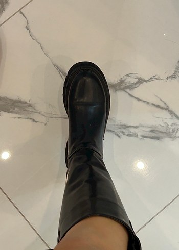 Gusto siyah deri çizme - Görsel 4