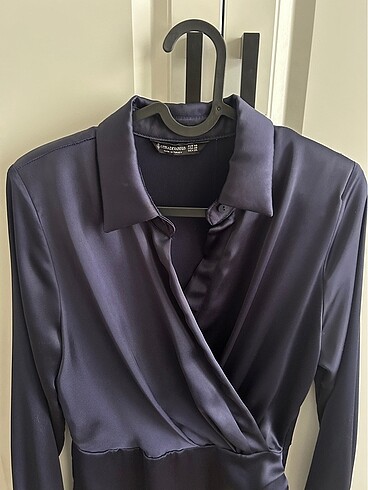 Stradivarius Lacivert zara elbise