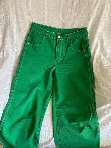 bershka yeşil kargo pantolon