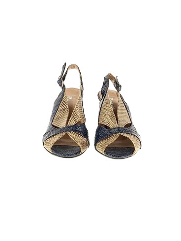 37 Beden Pierre Cardin Dolgu Topuk %70 İndirimli.