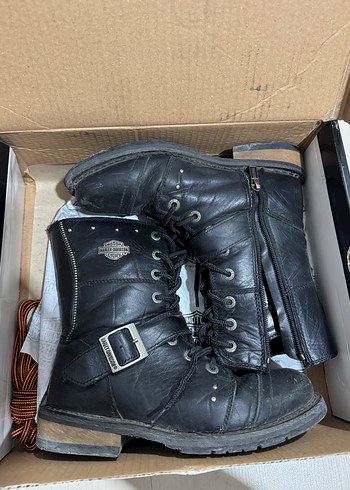 Siyah Deri Harley-Davidson Tokalı Biker Bot - Görsel 3