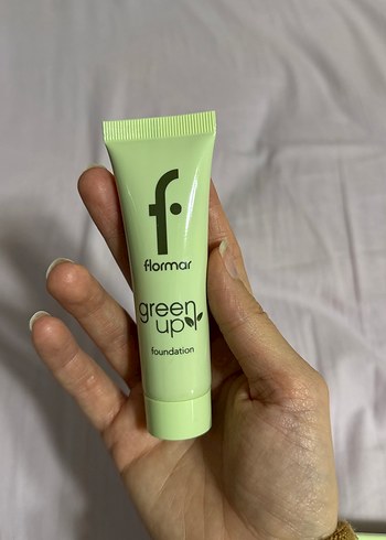 Flormar Yeşil Tonlu Fondöten - Görsel 2