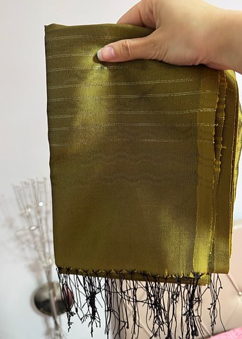 Parlak Yeşil Kadın Saten Şal - Görsel 3