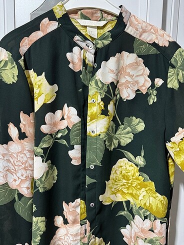H&M H&M çiçekli gömlek