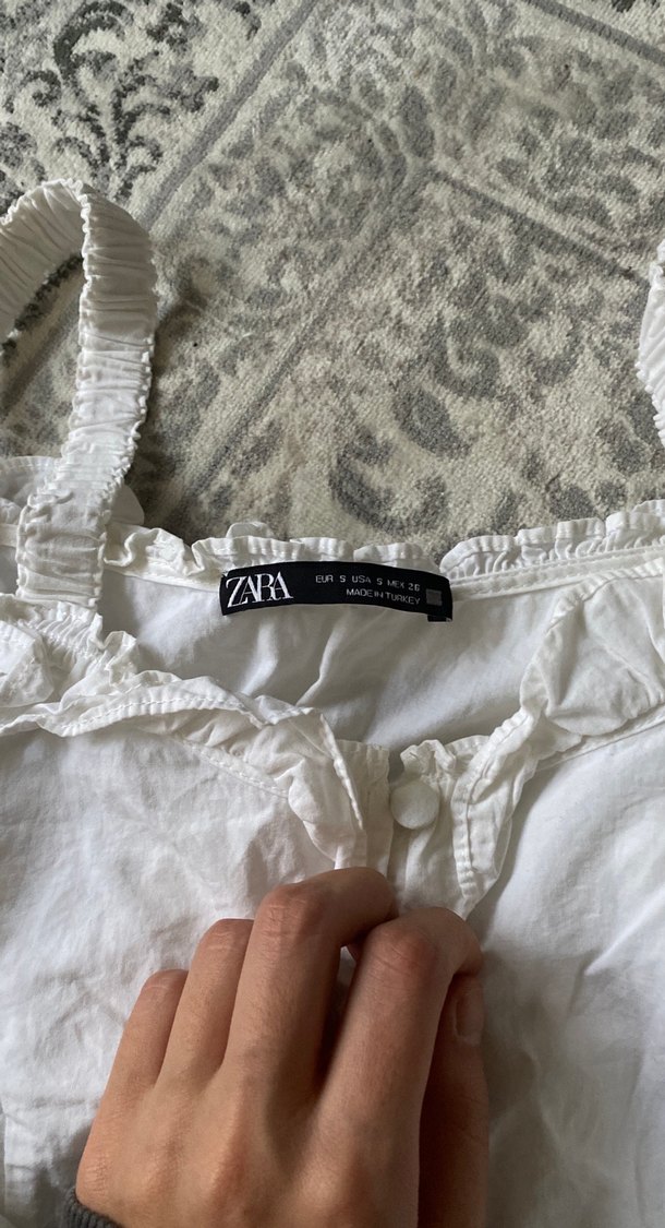 Beyaz Keten Düğmeli Straplez Bluz - Görsel 2