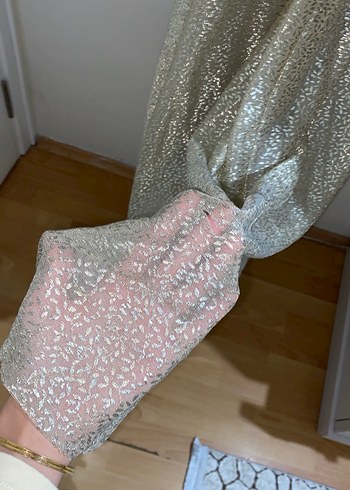 Drapeli Bej Yılan Desenli Uzun Abiye - Görsel 7