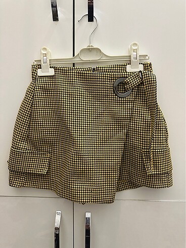 bershka sort etek