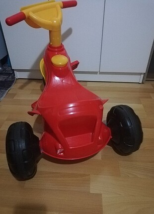 3 tekerlekli bisiklet