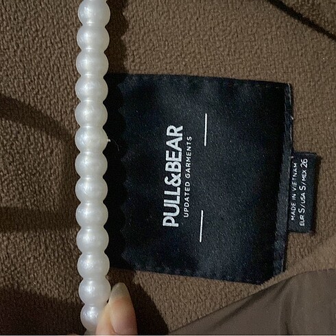 s Beden Pull&Bear Mont
