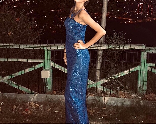 s Beden Mavi Pullu Trendyolmilla Abiye ????