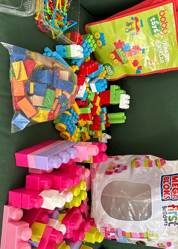 Renkli Mega Bloks ve Lego Blok Seti