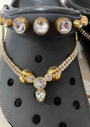 Crocs Crocs zincir ve taş Detaylı Kadın Terlik