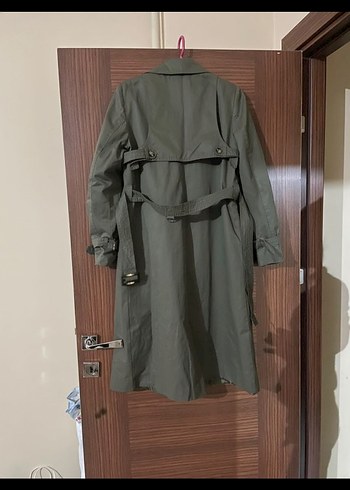Zara Kadın Haki Uzun Düğmeli Trençkot