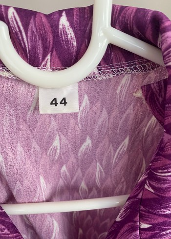 Düğmeli, V Yakalı, Uzun Mor Vintage Elbise - Görsel 3