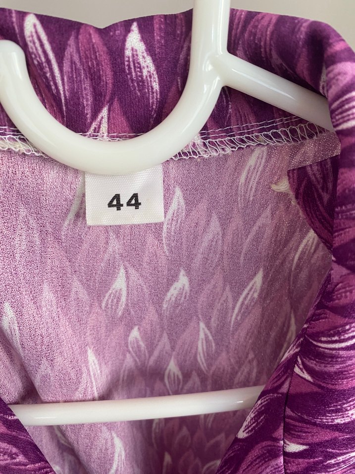 Düğmeli, V Yakalı, Uzun Mor Vintage Elbise - Görsel 3