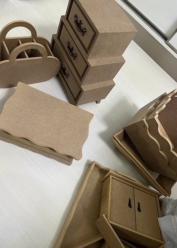 Ahşap küçük komodib - Görsel 8