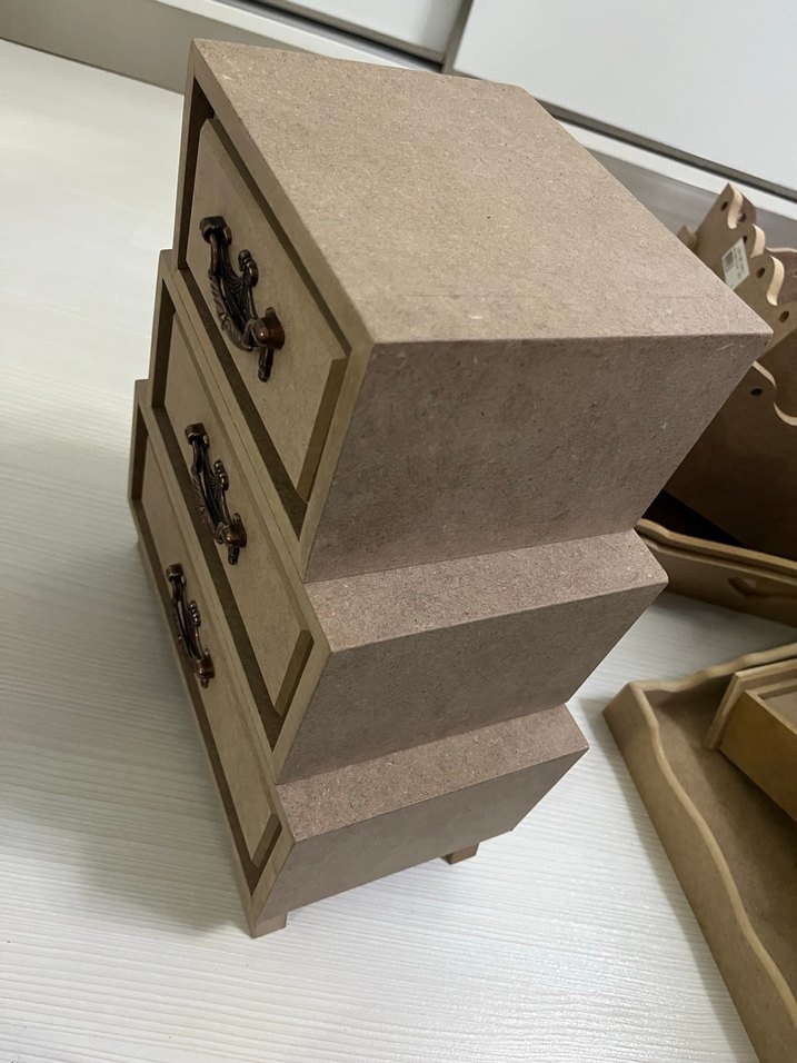 Ahşap küçük komodib - Görsel 5