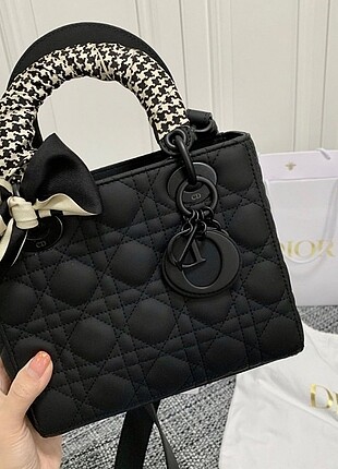 Dior Christian dior çanta sıfır ambalajında