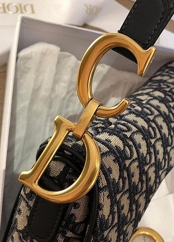 Beden siyah Renk Christian dior çanta orijinal model sıfır