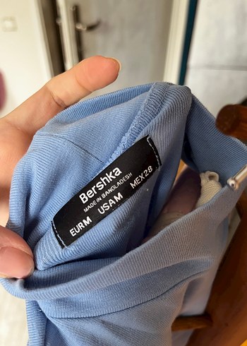 Bershka mavi crop - Görsel 2