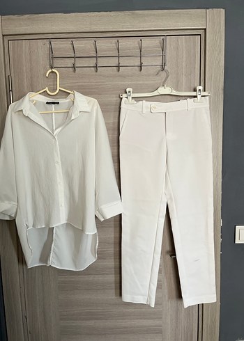 2li set: Beyaz Regular Fit Midi Kumaş Pantolon ve Gömlek