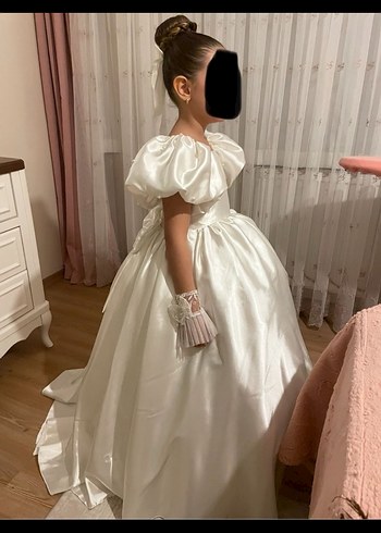 Beyaz Drapeli Klasik Kız Çocuk Elbisesi - Görsel 3