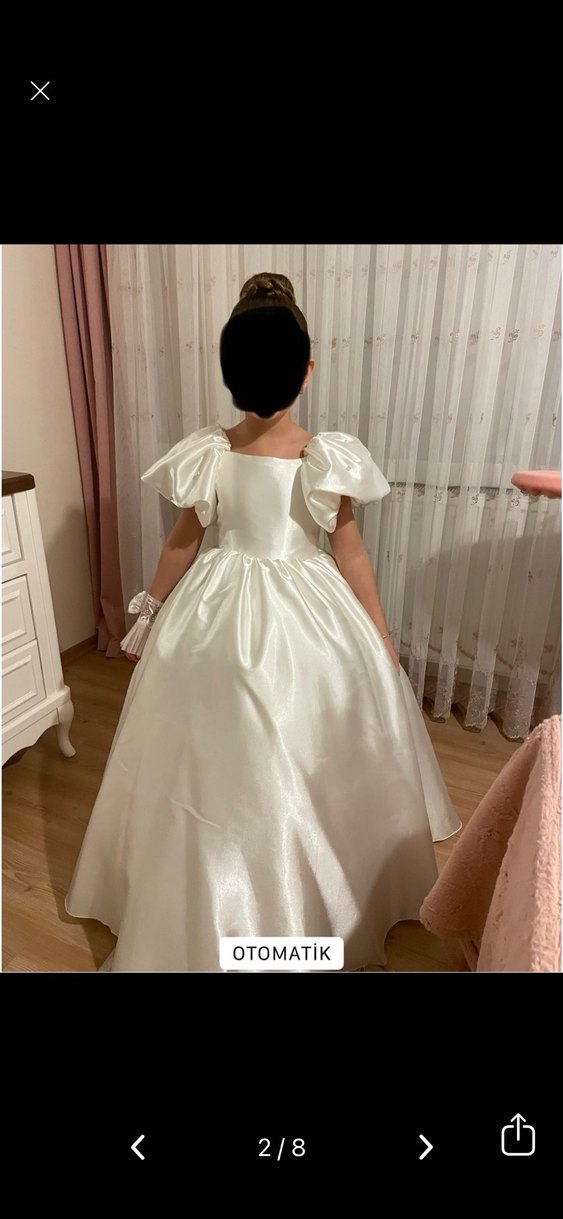 Beyaz Drapeli Klasik Kız Çocuk Elbisesi - Görsel 2