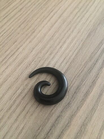 6mm spiral tünel piercing
