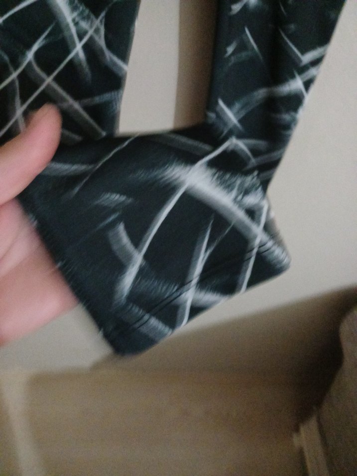 nike Gri Siyah Desenli Kadın Spor Tayt - Görsel 2